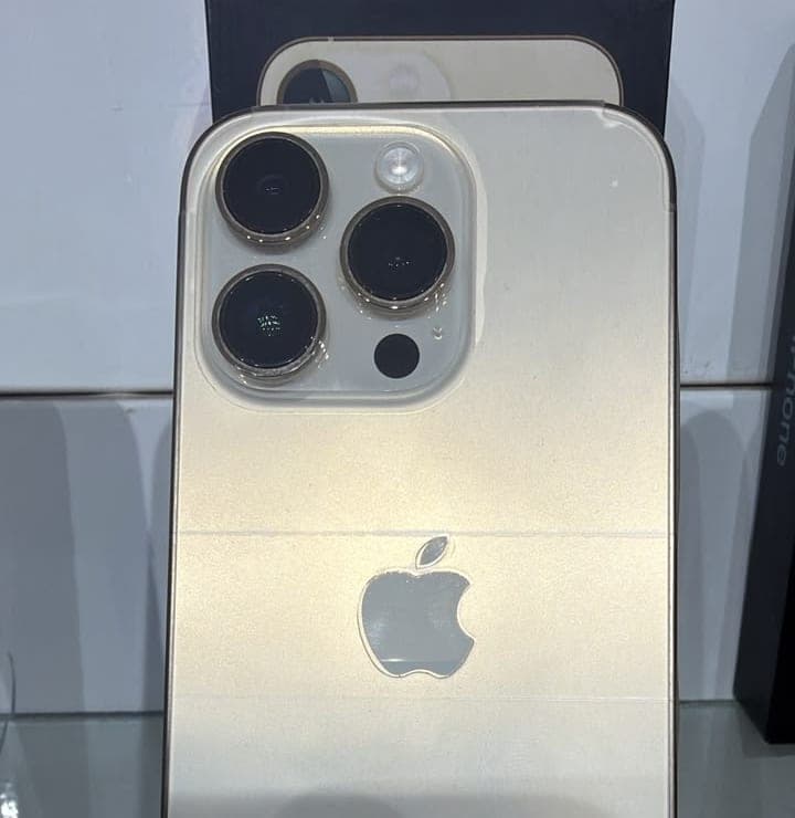 Apple iPhone 14 Pro, 1 TB, Gold, battery health 100%